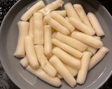 A picture of step 4 of Homemade Tteokbokki (Spicy Korean Rice Cakes).