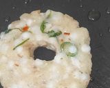 A picture of step 5 of Sago- potato meduvada..
