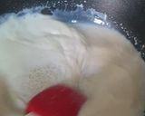 A picture of step 4 of Broken wheat fruits porridge.