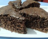 एग्ग्लेस चॉकलेट केक(Eggless chocolate cake recipe in Hindi) रेसिपी चरण 3 फोटो