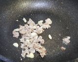 รูปขั้นตอนการทำที่ 2 ของ เกี้ยมฉ่ายผัดหมู กับข้าวข้าวต้ม ของดีราชบุรี