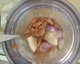 Foto langkah ke 1 dari resep Bumbu putih siap pakai, dengan dan tanpa ebi.