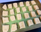 Sajtos-krumplis pogácsakockák recept fázis 6 fotója