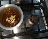 A picture of step 4 of Aloo Bukhara ki chutney.