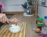 A picture of step 1 of Meatballs in Onion and Tomato Sauce.