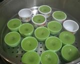 Foto langkah ke 6 dari resep Kue Lumpang Pandan.