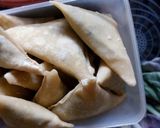 A picture of step 10 of Mince meat samosa.