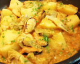 Foto del paso 6 de la receta: Guiso de Patatas con Alcauciles y Mejillones