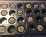 Foto del passaggio 9 della ricetta Muffin con mele 🍎 e crumble