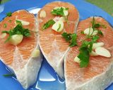 Foto del paso 1 de la receta Salmón a la plancha con mayonesa de mostaza