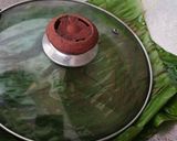 Foto langkah ke 2 dari resep Telur Dadar Daun Pisang.