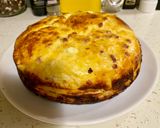 Pas rețetă Plăcintă cu 3 feluri de brânză, bacon și tortilla 5 fotografie