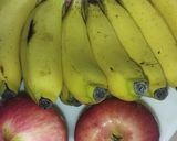 A picture of step 7 of Banana apple jelly custard 🍏🍌.