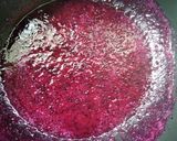 Foto langkah ke 2 dari resep Dragon fruit milk.