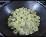A picture of step 4 of Raw Banana Farali Wafer.