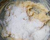 Foto langkah ke 1 dari resep Hongkong Style Coconut Tart.