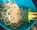 Foto del paso 1 de la receta: Spaghetti de zapallito italiano
