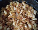A picture of step 7 of Veg Macaroni in Red Sauce.