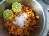 લીલી હળદર નું અથાણું (Lili Haldar Athanu Recipe In Gujarati)