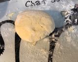Une image de l'étape 1 de Galettes de maïs « crânes » au parmesan et origan.