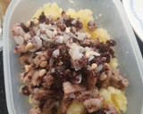 Foto del paso 4 de la receta: Patatas enmascaradas con butifarra gratinadas al allioli