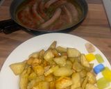 Foto del paso 6 de la receta: Salchichas al vino con salsa mágica y patatas de la abuela ✨