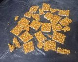 A picture of step 4 of Daliya Chikki / Roasted Puff Chana Chikki.