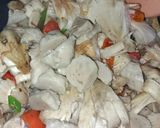 Foto langkah ke 3 dari resep Tumis Jamur Barat & Bakso.