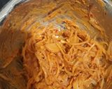 A picture of step 1 of Schezwan onion pakora.