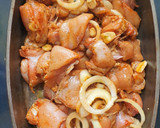 Hagymás csirkecomb recept fázis 1 fotója