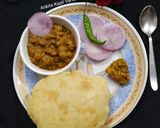 A picture of step 5 of Chole Bhature.