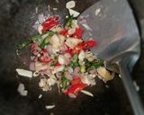 Foto langkah ke 3 dari resep Tumis Krecek Kecap.
