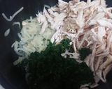 Foto del paso 4 de la receta: Pizza integral de pollo y espinaca 🍕