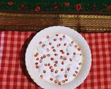 A picture of step 5 of Dahi Vada.