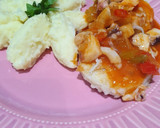 Foto del paso 6 de la receta: Medallones de merluza con salsa de mariscos