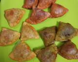 Achari paneer tikka samosa chaat with peshwari chole recipe step 17 photo