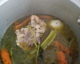 Foto del paso 2 de la receta: Caldo de verduras y pollo, con sopa de fideos de arroz 😋😋😋😋😋