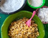 Foto langkah ke 2 dari resep Pais Pisang Kelapa.
