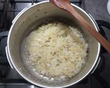 Paprikás krumpli kolbásszal recept fázis 1 fotója