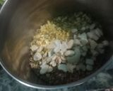 मूंगदाल की खस्ता कचौरी (Moong dal ki khasta kachori recipe in Hindi) रेसिपी चरण 3 फोटो