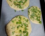 A picture of step 4 of Garlic cheese kulcha.