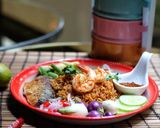 รูปขั้นตอนการทำที่ 5 ของ ข้าวผัดน้ำพริกมันกุ้ง