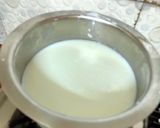 A picture of step 1 of Kesar baadam milk.