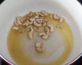A picture of step 2 of Moong dal Halwa.