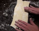 Foto del paso 5 de la receta: Medialunas de manteca fáciles y esponjosas