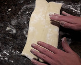 Foto del paso 5 de la receta: Medialunas de manteca fáciles y esponjosas
