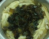 Foto langkah ke 7 dari resep 46. Sop Ayam Babi Kembang Tahu Jamur (Non Halal).