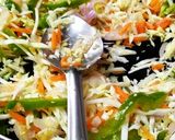 चीज़ी वेज स्प्रिंग रोल (cheesy veg spring roll recipe in Hindi) रेसिपी चरण 3 फोटो