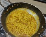 A picture of step 1 of Maggi Sandwich.