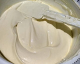 Foto langkah ke 1 dari resep Bolu pandan aka bolu kecebong kocok all in one.